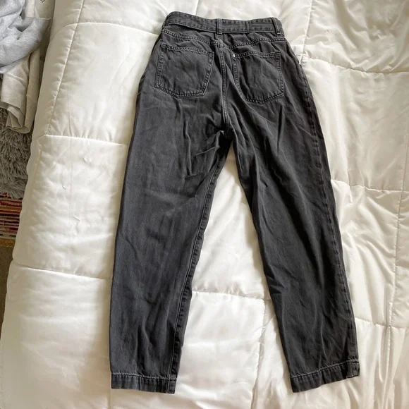 High Waisted Baggy Jeans - Picture 8 of 9